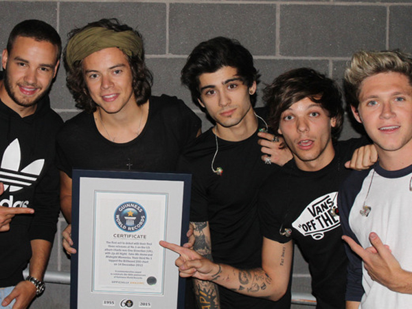 Pecahkan Rekor Baru, One Direction Resmi Masuk Guinness World Record!